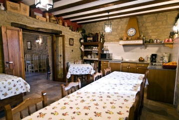 Casa Rural El Mesón - Cocina y comedor